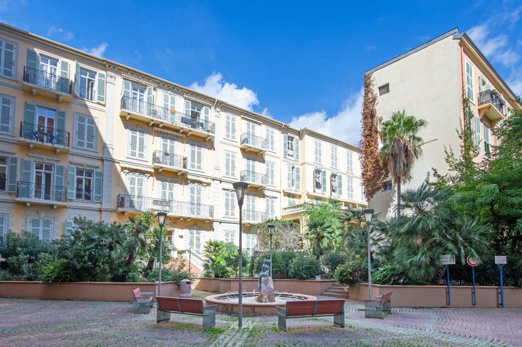 מנטון "Aux Rivages Du Parc" Plein Centre, Calme, Plage מראה חיצוני תמונה